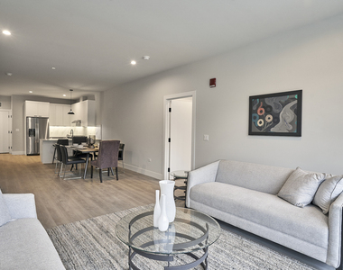 503 E Pershing Avenue - Photo Thumbnail 17