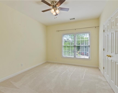 7205 Fawn Lake Drive - Photo Thumbnail 32