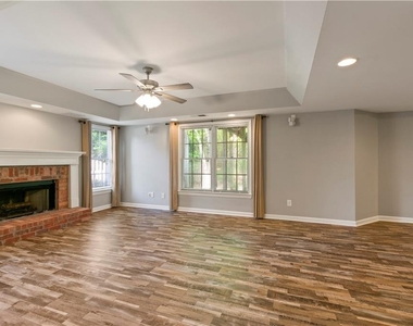 7205 Fawn Lake Drive - Photo Thumbnail 46