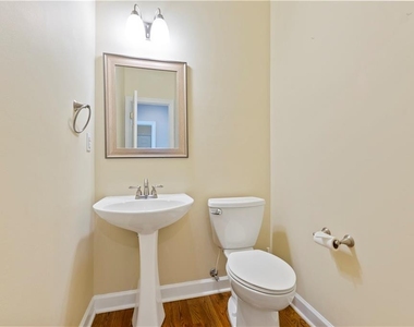 7205 Fawn Lake Drive - Photo Thumbnail 21