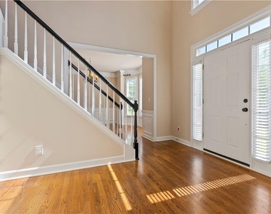 7205 Fawn Lake Drive - Photo Thumbnail 7