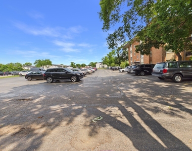 2210 S Goebbert Road - Photo Thumbnail 38