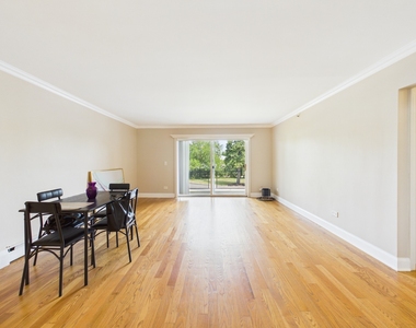 2210 S Goebbert Road - Photo Thumbnail 2