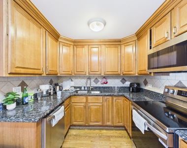 2210 S Goebbert Road - Photo Thumbnail 13