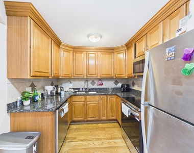 2210 S Goebbert Road - Photo Thumbnail 11