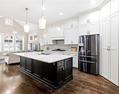 1120 Cordia Avenue Nw - Photo Thumbnail 13