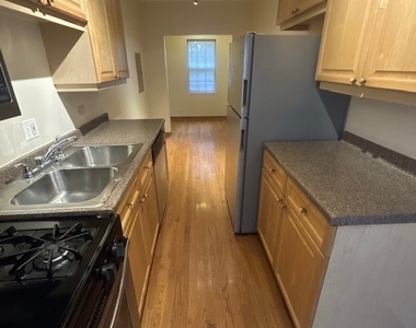 1818 W Chase Avenue - Photo Thumbnail 3
