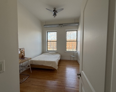 5014 S King Drive - Photo Thumbnail 14