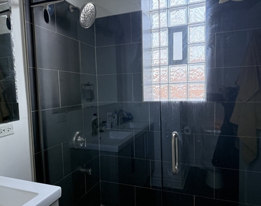 5014 S King Drive - Photo Thumbnail 13
