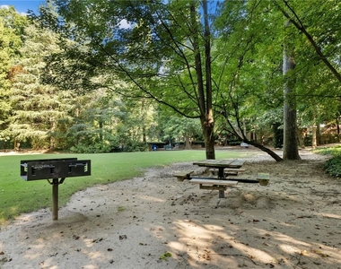 5207 Westchester Ridge Ne - Photo Thumbnail 22