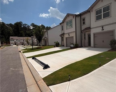2300 Jamin Bend - Photo Thumbnail 10
