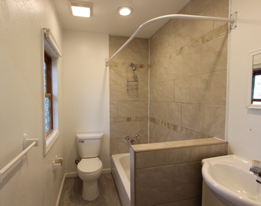 633 Whitney Boulevard - Photo Thumbnail 3