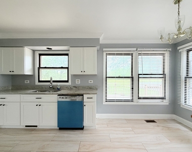 95 Southfield Drive - Photo Thumbnail 10