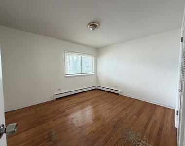 700 N Parkside Avenue - Photo Thumbnail 6
