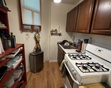 6225 N Francisco Avenue - Photo Thumbnail 3