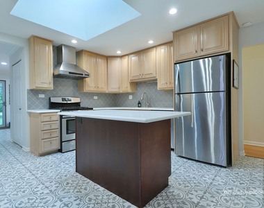 605 W Gilbert Road - Photo Thumbnail 5