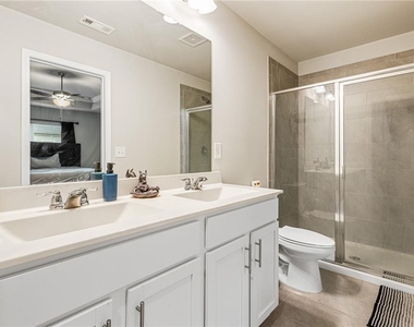 1135 Elyse Lane - Photo Thumbnail 23