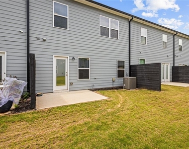 1135 Elyse Lane - Photo Thumbnail 25