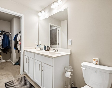 1135 Elyse Lane - Photo Thumbnail 24