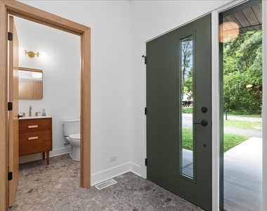 12405 S 75th Avenue - Photo Thumbnail 16