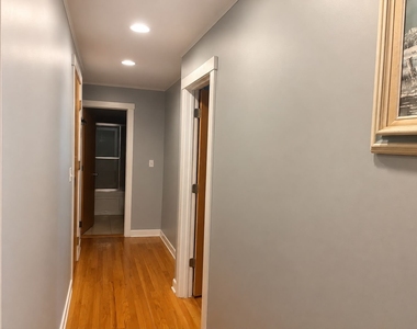1511 W Pratt Boulevard - Photo Thumbnail 3