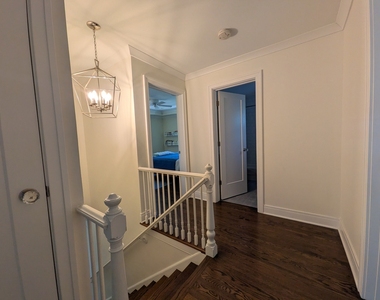 2741 Lincolnwood Drive - Photo Thumbnail 14