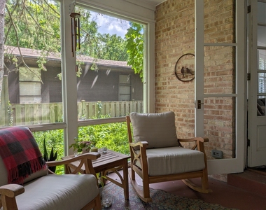 2741 Lincolnwood Drive - Photo Thumbnail 24