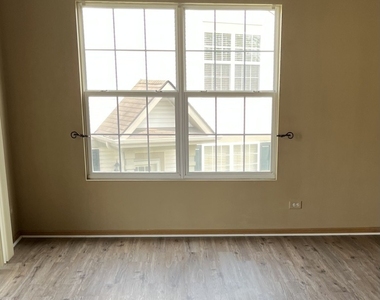 545 N Fox Trail - Photo Thumbnail 5