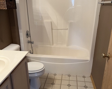 545 N Fox Trail - Photo Thumbnail 8