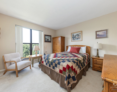 511 Aurora Avenue - Photo Thumbnail 20