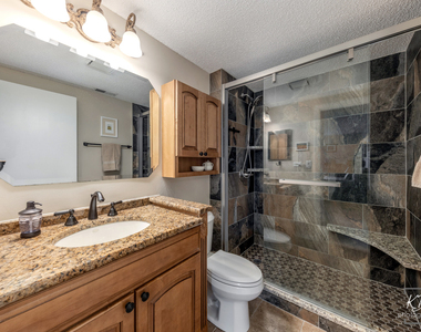 511 Aurora Avenue - Photo Thumbnail 19