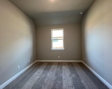 9503 Crescent Mill Drive - Photo Thumbnail 12