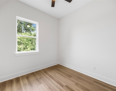 891 Lucky Street - Photo Thumbnail 19