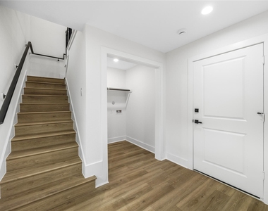 891 Lucky Street - Photo Thumbnail 1