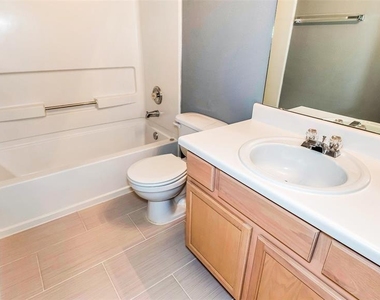 6127 Lone Prairie Way - Photo Thumbnail 9