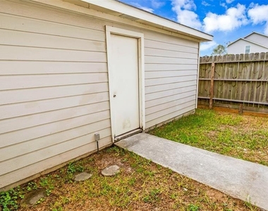 6127 Lone Prairie Way - Photo Thumbnail 13