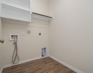 2619 Ocean Pass Lane - Photo Thumbnail 12