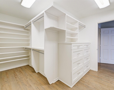 1413 Michigan Street - Photo Thumbnail 15