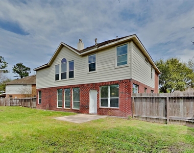 26004 Castle Meadow Lane - Photo Thumbnail 24