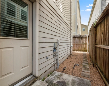 1616 W 25th Street - Photo Thumbnail 30