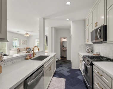 1616 W 25th Street - Photo Thumbnail 14