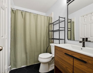 1616 W 25th Street - Photo Thumbnail 21