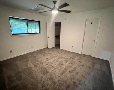 11730 Alamo Drive - Photo Thumbnail 10