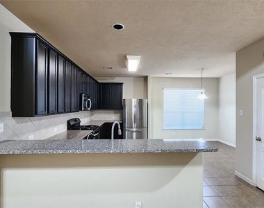26939 Glacier Creek Drive - Photo Thumbnail 5