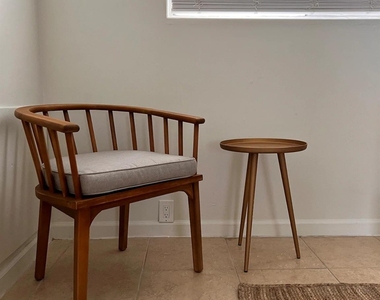 306 Hawthorne Street - Photo Thumbnail 14