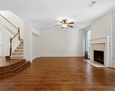 148 Piper Trail - Photo Thumbnail 4