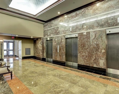 914 Main Street - Photo Thumbnail 24