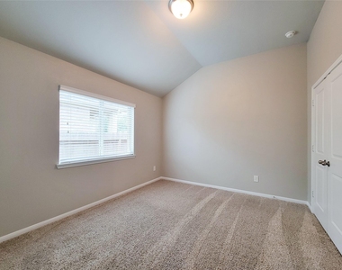 31114 Gulf Cypress Lane - Photo Thumbnail 20