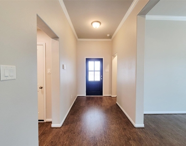 31114 Gulf Cypress Lane - Photo Thumbnail 2