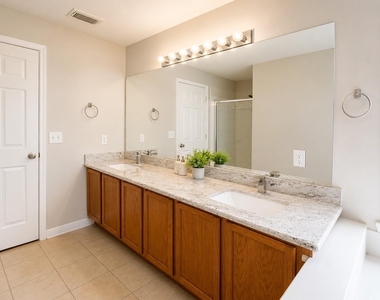 714 Cypresswood Ridge - Photo Thumbnail 13